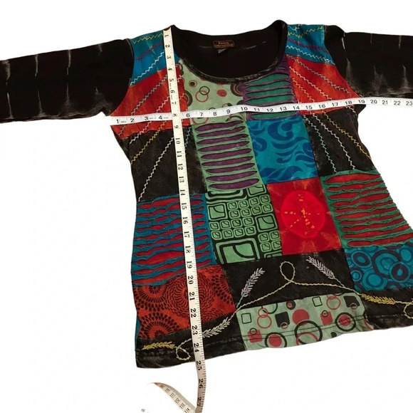 Unleash Your Vibrant Soul with Rising International Top! 🌟 - Picture 3 of 16